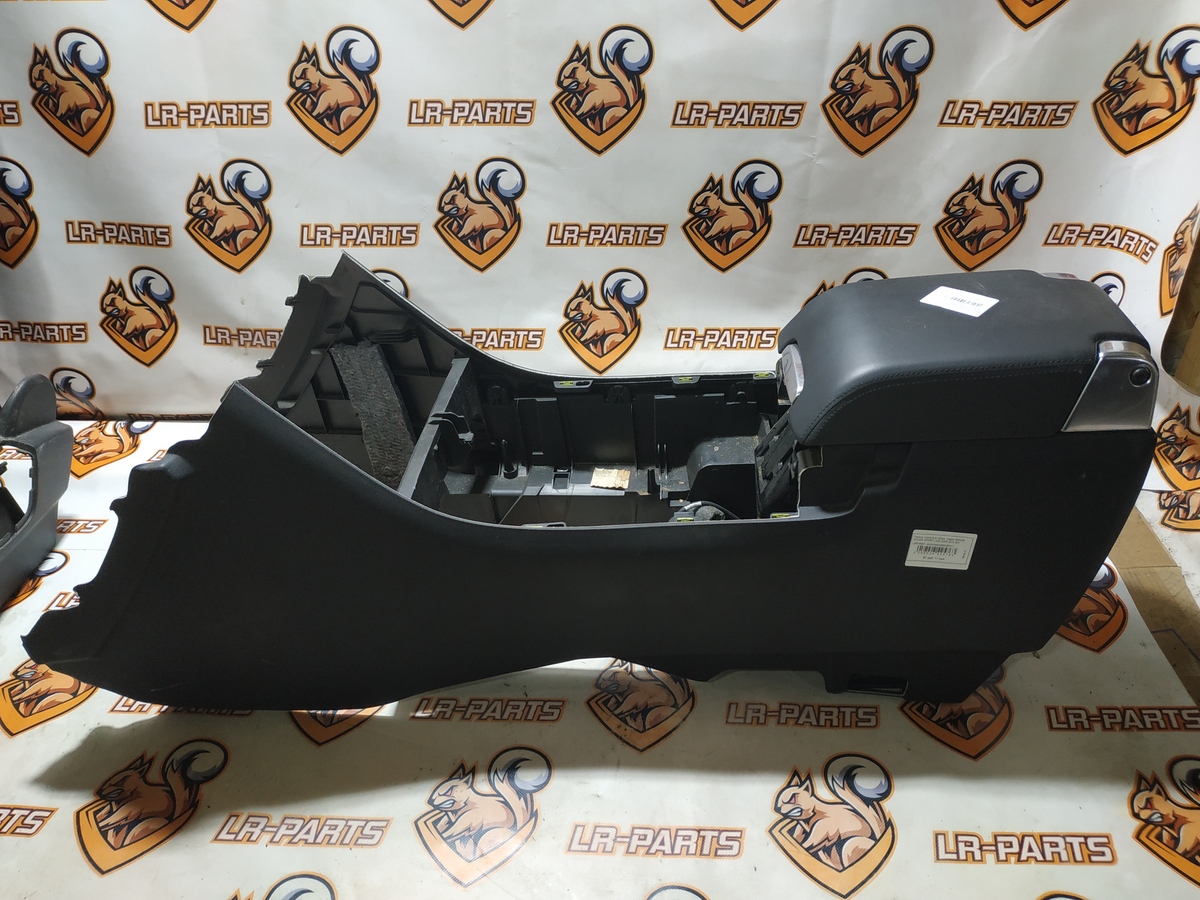 LR015007 Panel Konsoli Assy lewy RANGE ROVER Sport L320 2005-2012 używane